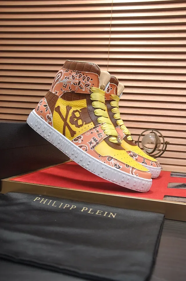 Philipp Plein High-Top Bandana-Print Skull Motif Sneakers 4