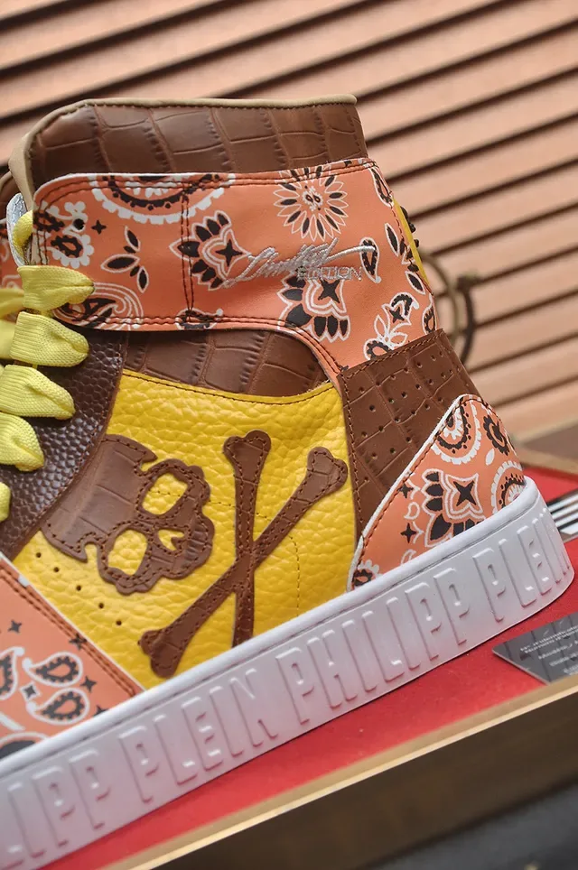 Philipp Plein High-Top Bandana-Print Skull Motif Sneakers 9