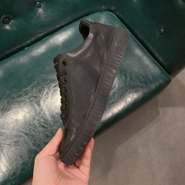 Philipp Plein Sport Chaussures Lifestyle Noires en Cuir avec Semelle Embossée et Branding 8