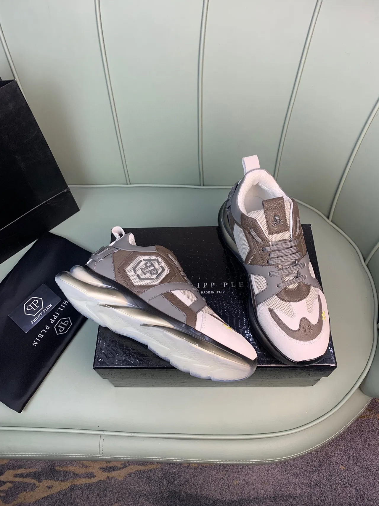 Philipp Plein Sneakers Blancs Beige Semelle Épaisse Maille Et Panneau En Cuir 6