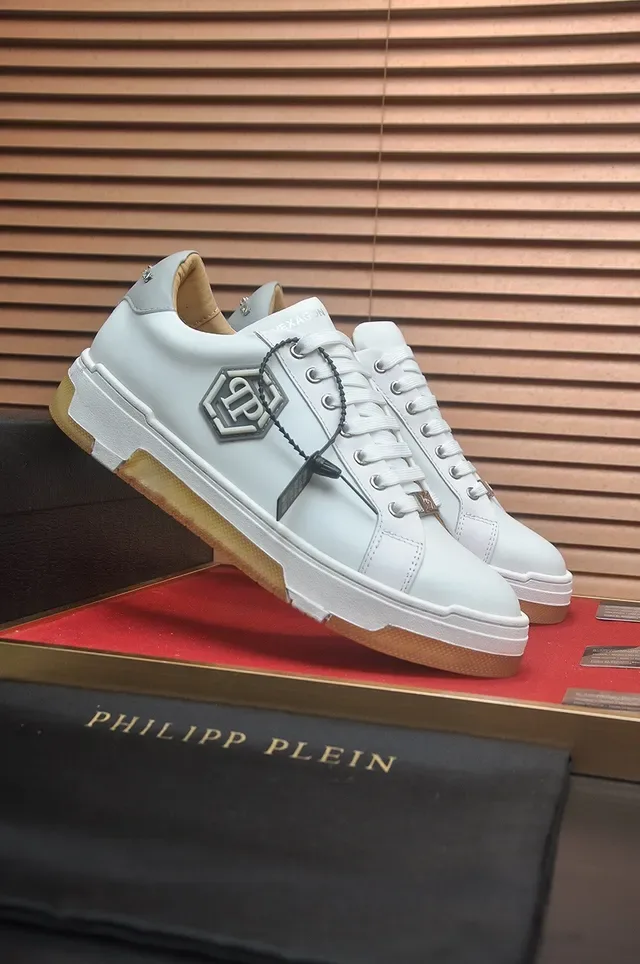 Philipp Plein Blanc Beige Cuir Supérieur Hexagonal Métallique PP Logo Lifestyle Sneakers 4