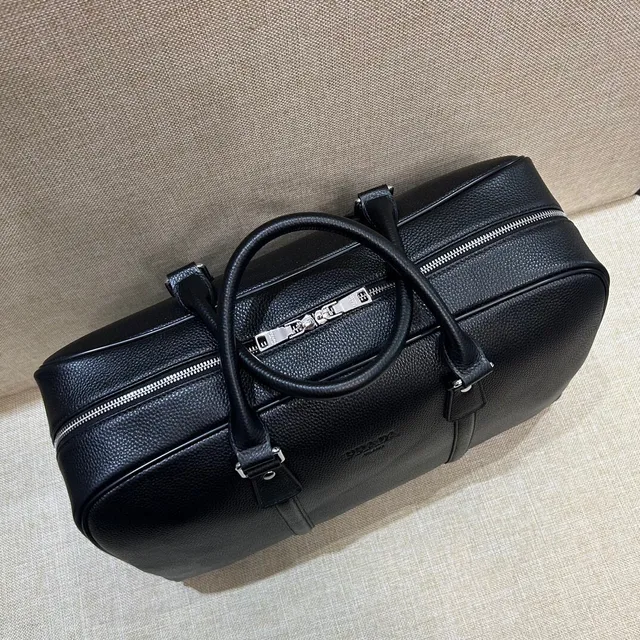 Prada Black Pebbled Leather Structured Silhouette Duffle Bag 3