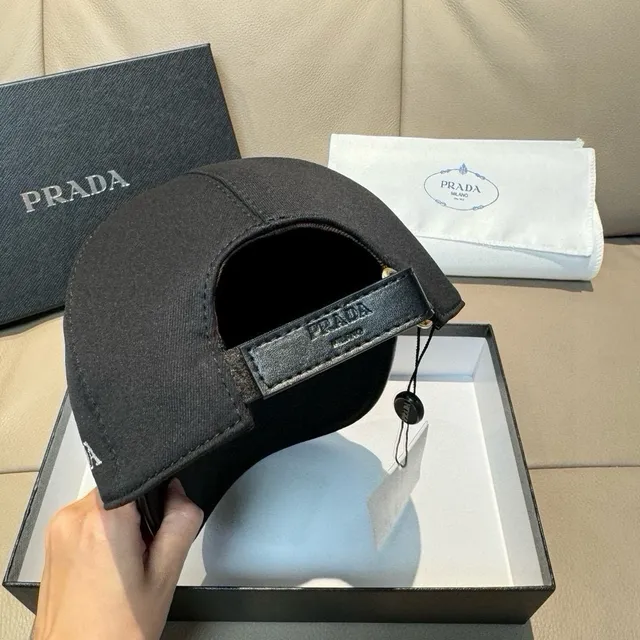 Prada Black White Structured Six-Panel Crown Curved Brim Baseball Cap 5