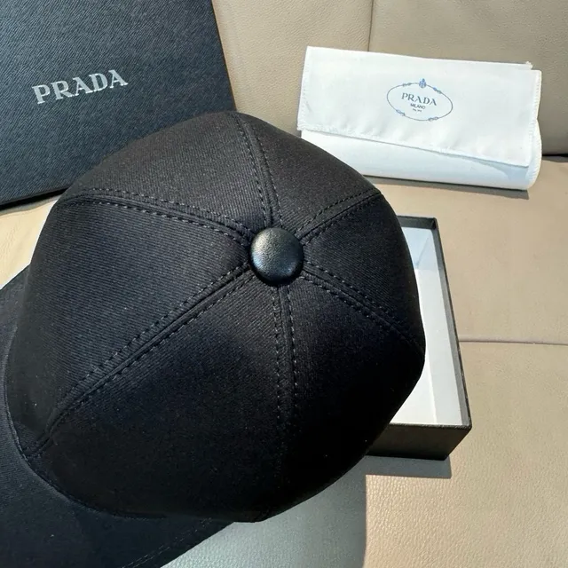 Prada Black White Structured Six-Panel Crown Curved Brim Baseball Cap 8