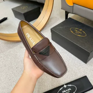 Prada بني بيج أصابع مربعة خياطة ليفر