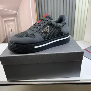 Prada Cloudbust Sneakers Noir Maille et Synthétique Plateforme Lifestyle
