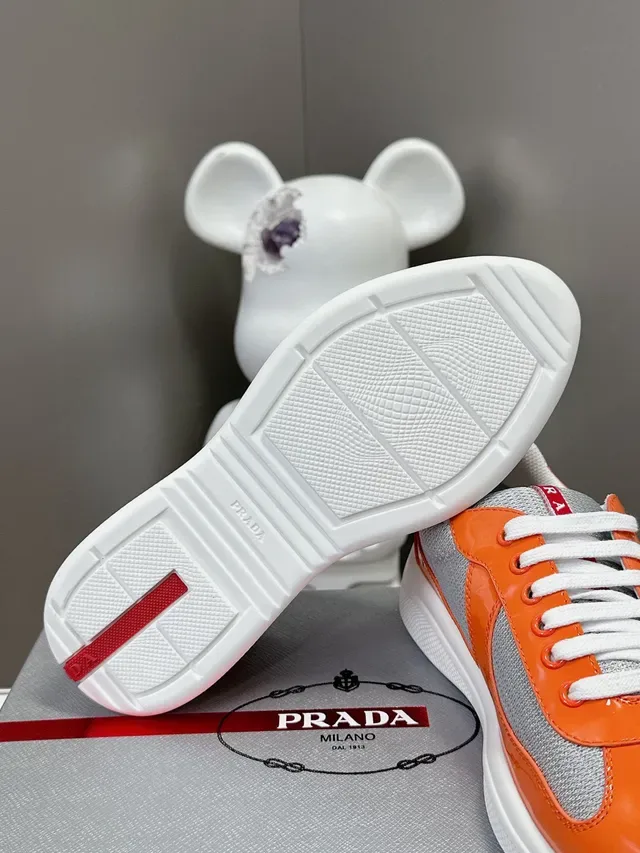 Prada Cloudbust Sneakers Lifestyle Orange Gris Cuir Patenté Brillant Panneaux de Malla 9