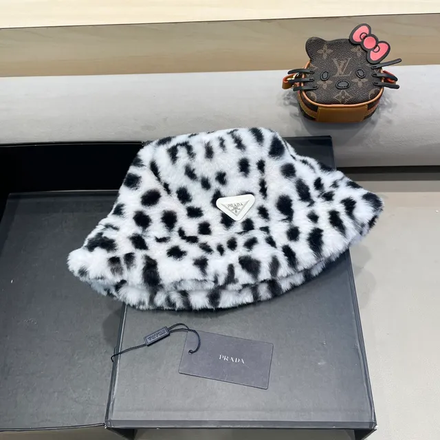 Prada Leopard-Print Faux Fur Bucket Hat 2