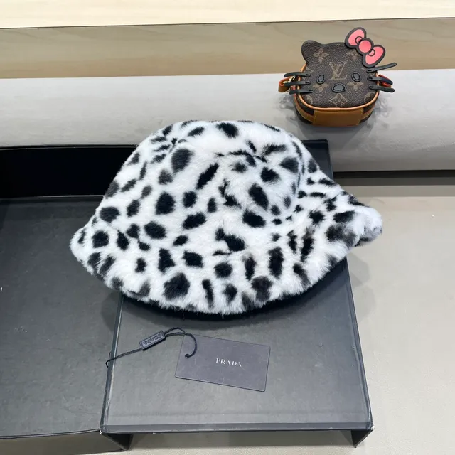 Prada Leopard-Print Faux Fur Bucket Hat 3