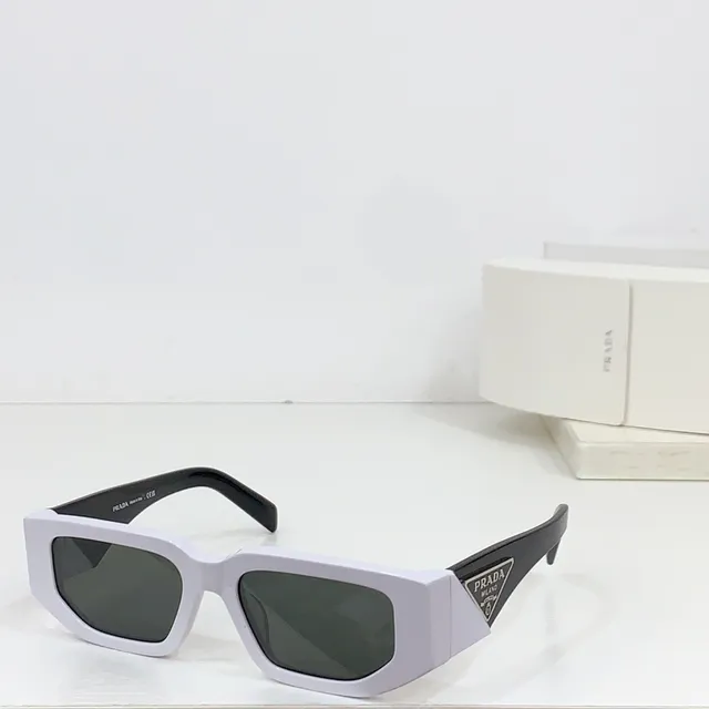Prada 玛瑙黑黄棱角太阳镜 4