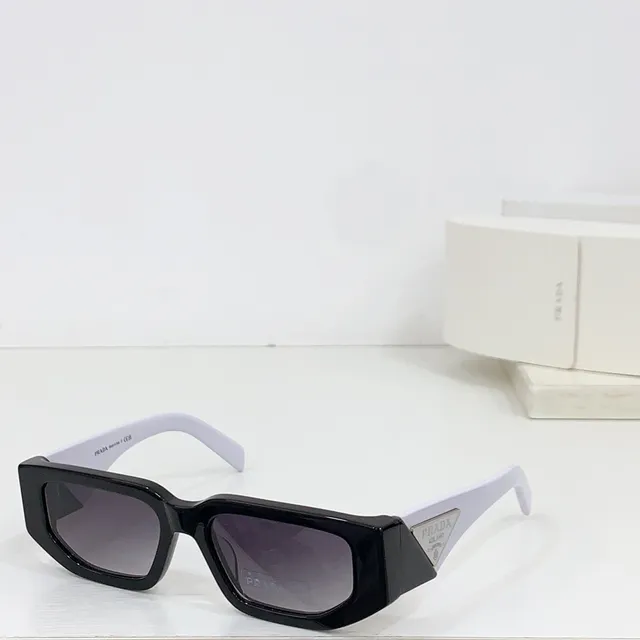 Prada 玛瑙黑黄棱角太阳镜 9
