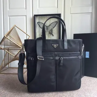 Prada Re-Edition 2005 Black Nylon Tote Bag