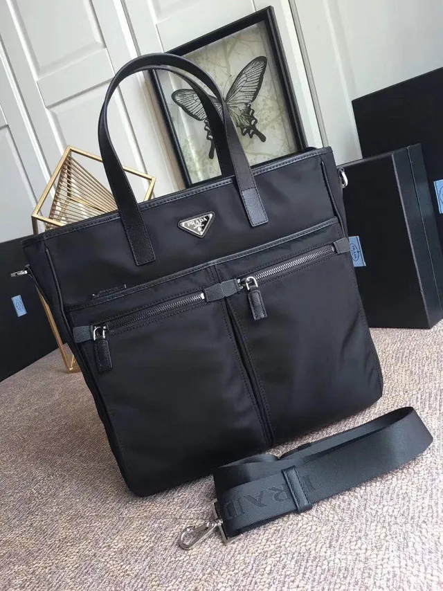 Prada Re-Edition 2005 Black Nylon Tote Bag 7