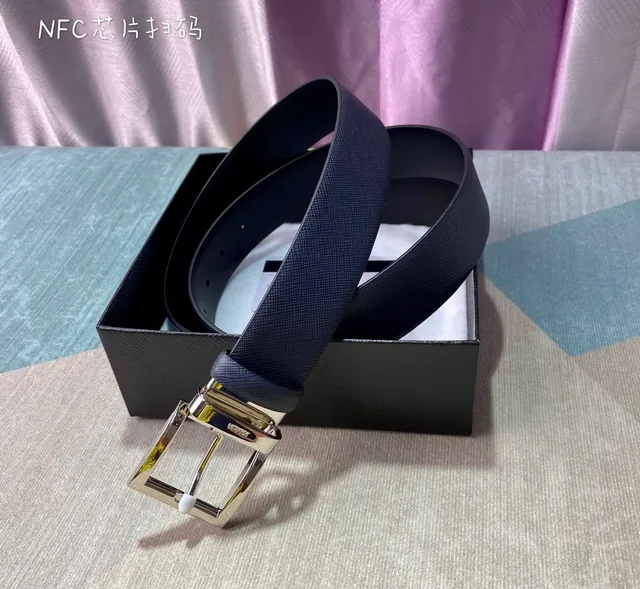Prada Reversible Navy Silver Textured And Smooth Dual-Finish Leather Belt 2