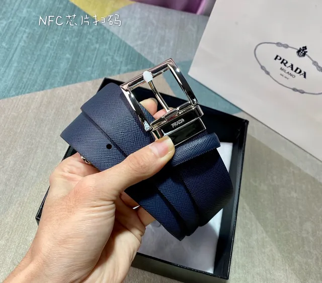 Prada Reversible Navy Silver Textured And Smooth Dual-Finish Leather Belt 4