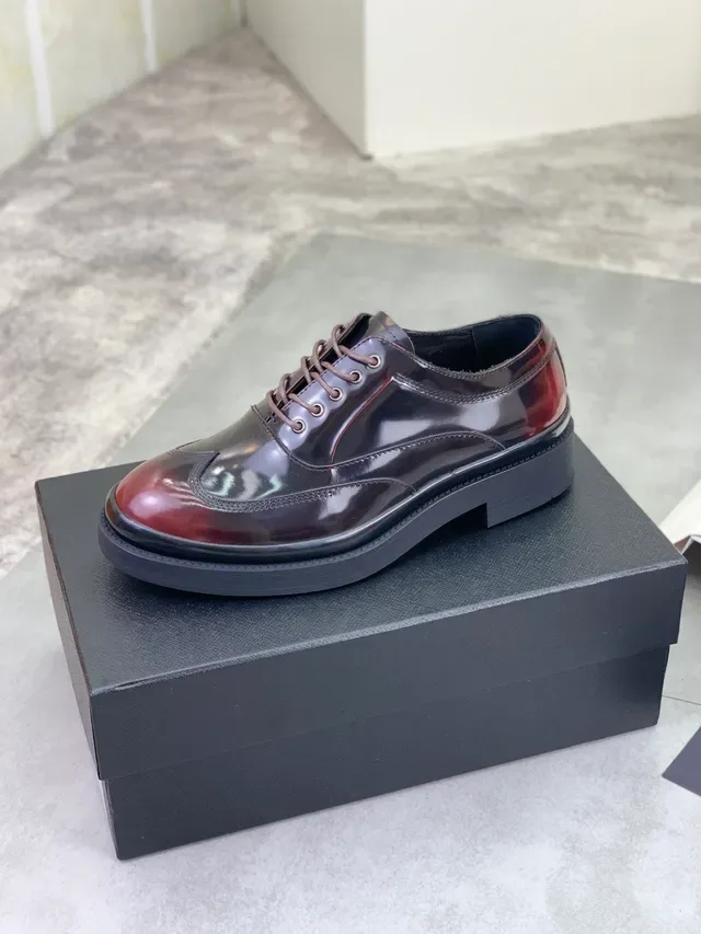 Prada Two-Tone Glossy Patent Oxford Shoes 4
