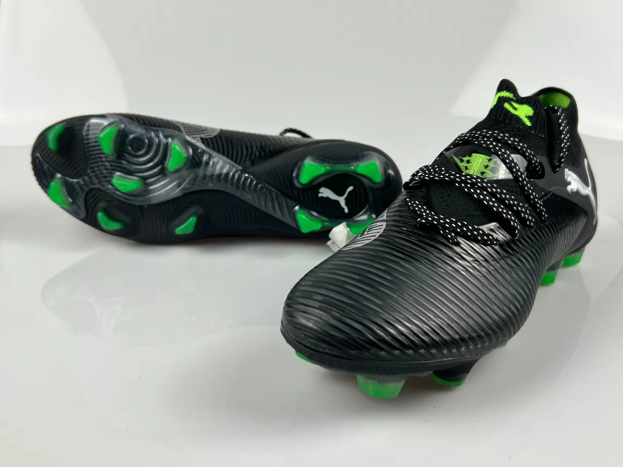 Puma Future Z Black and Green Firm-Ground Chaussures de football 11