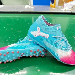 Puma Future Z Blue Pink Knit Sock-Fit Upper Gradient Toe Firm-Ground Soccer Shoes