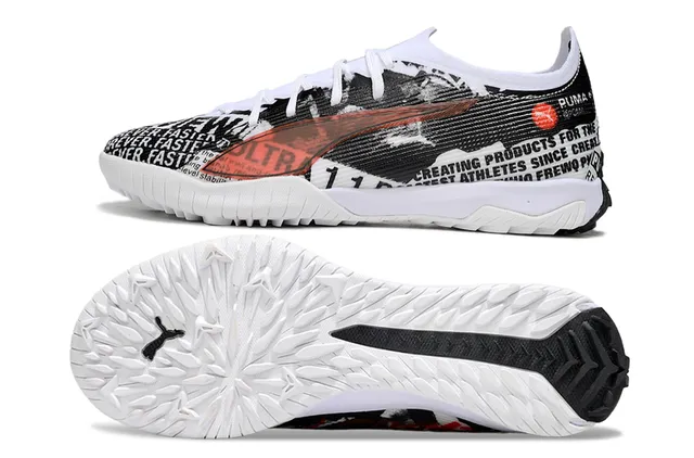 Puma Future Z Chaussures de football Turf blanc et noir avec upper Newspaper-Print Néon Lime Green accent Formstrip 6