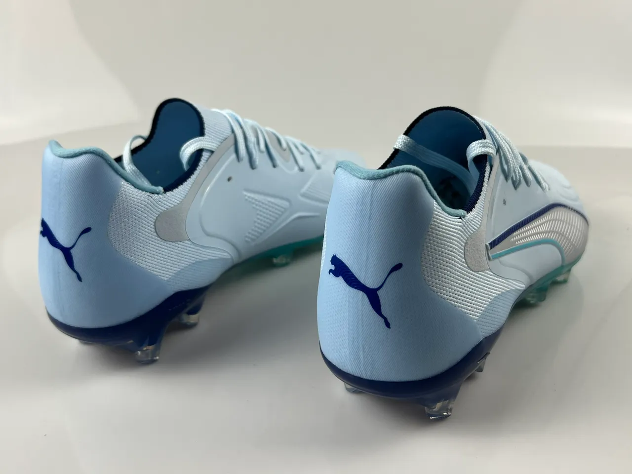 Puma King Bleu Marine Low-Cut Tricot Supérieur Texturé Overlay Avant-Pied Semelle Firme Chaussures de Football 2