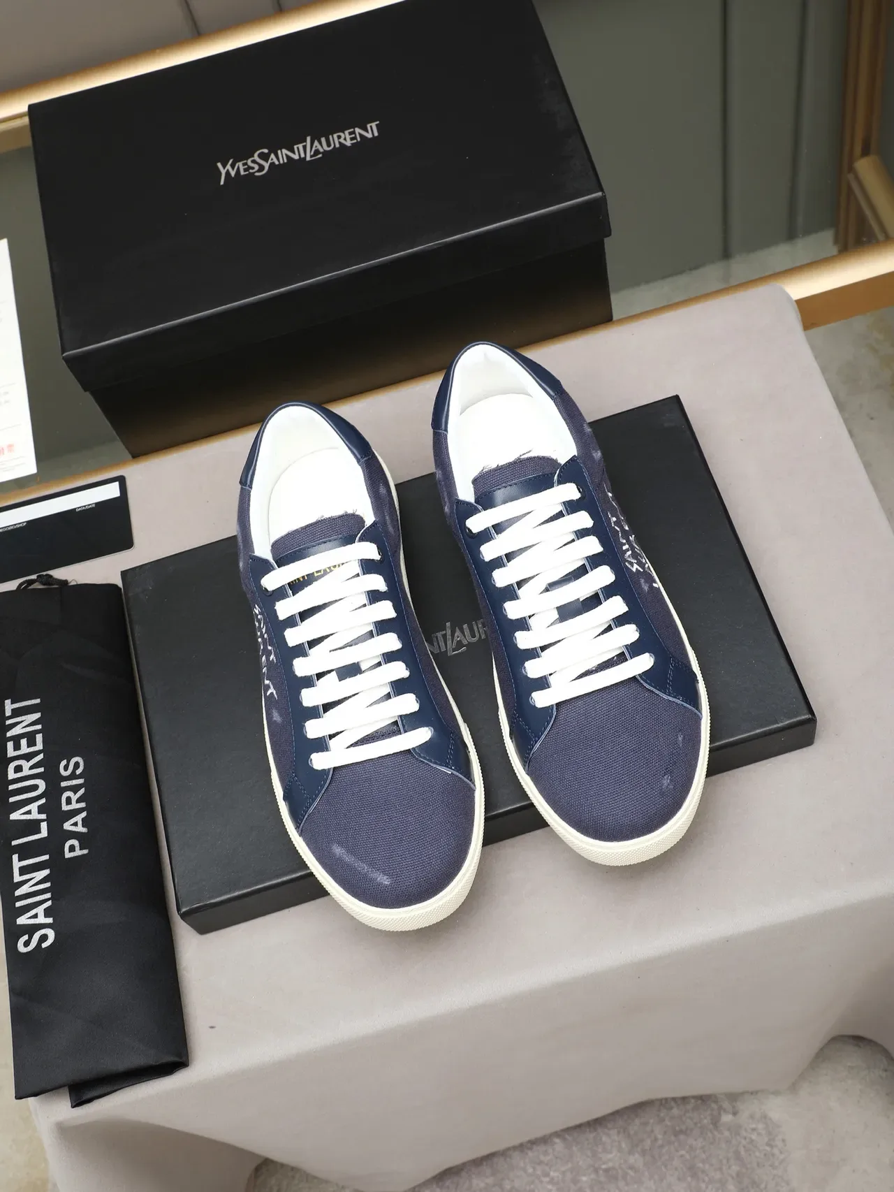 Saint Laurent tênis lifestyle canvas navy bordados 3