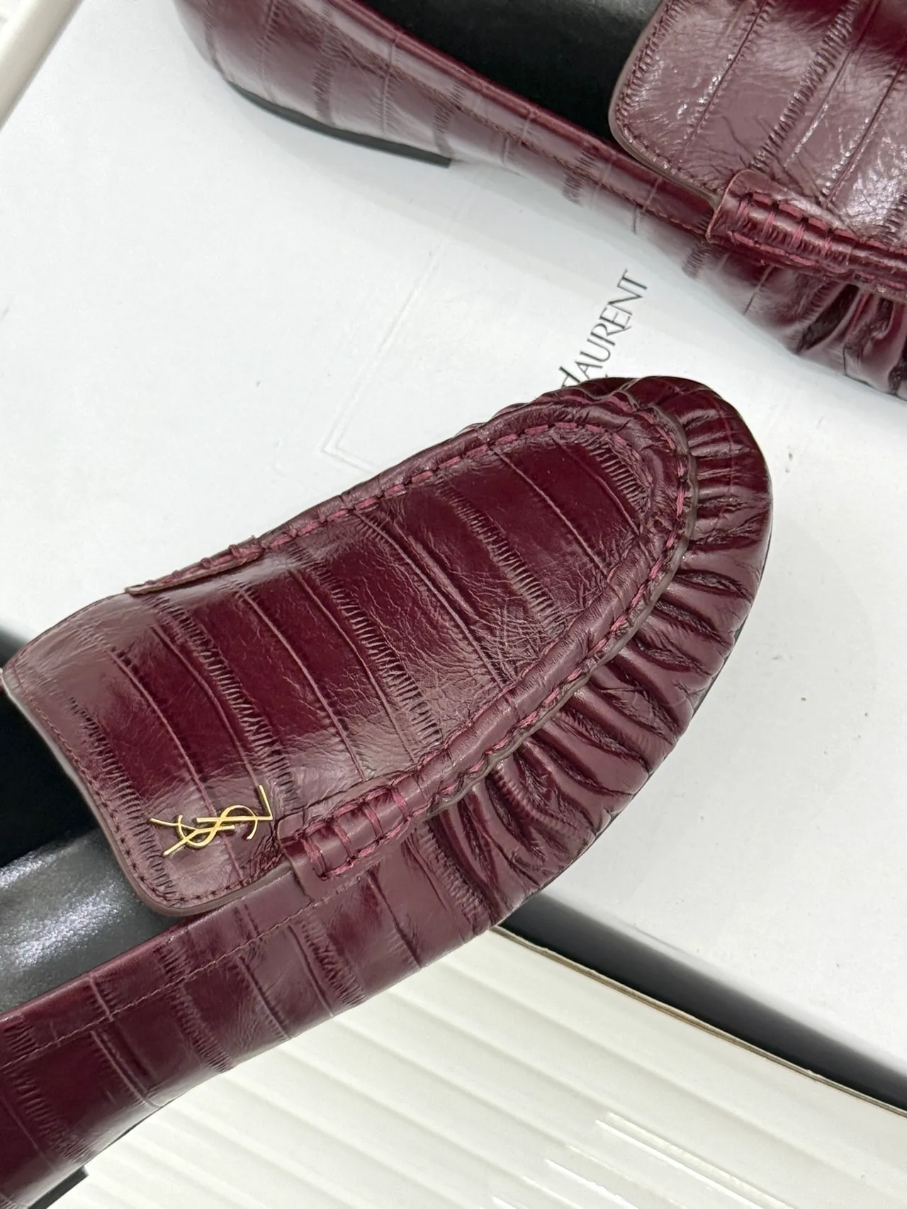 Saint Laurent Loulou Mocassins Bordeaux Croc-Embossed Ruched 5