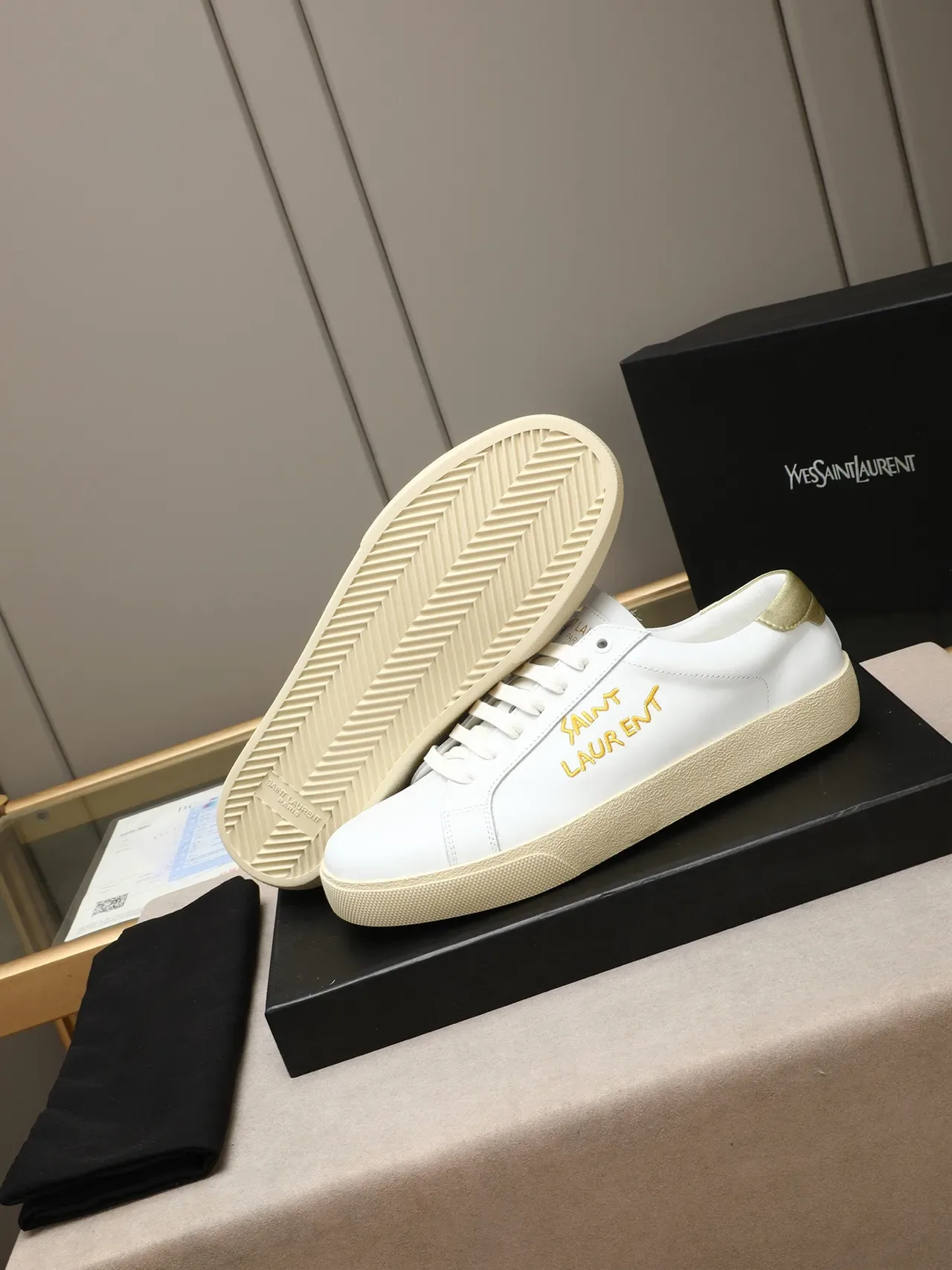 Saint Laurent Or Blanc Cuir Broderie Lifestyle Sneakers 4
