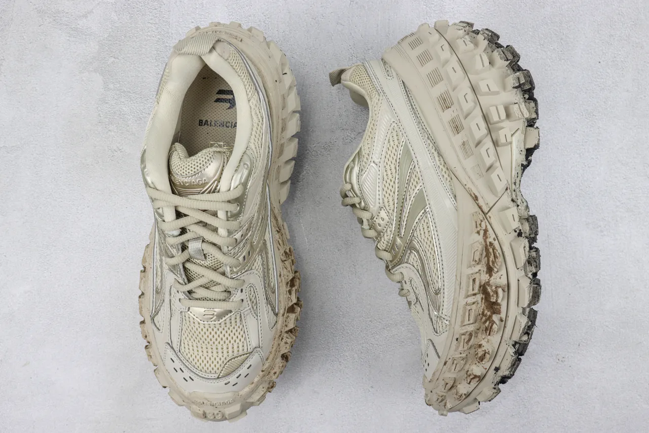 Salomon Beige Gray Chunky Trail Silhouette Mesh And Synthetic Overlay Construction Running Shoes 3