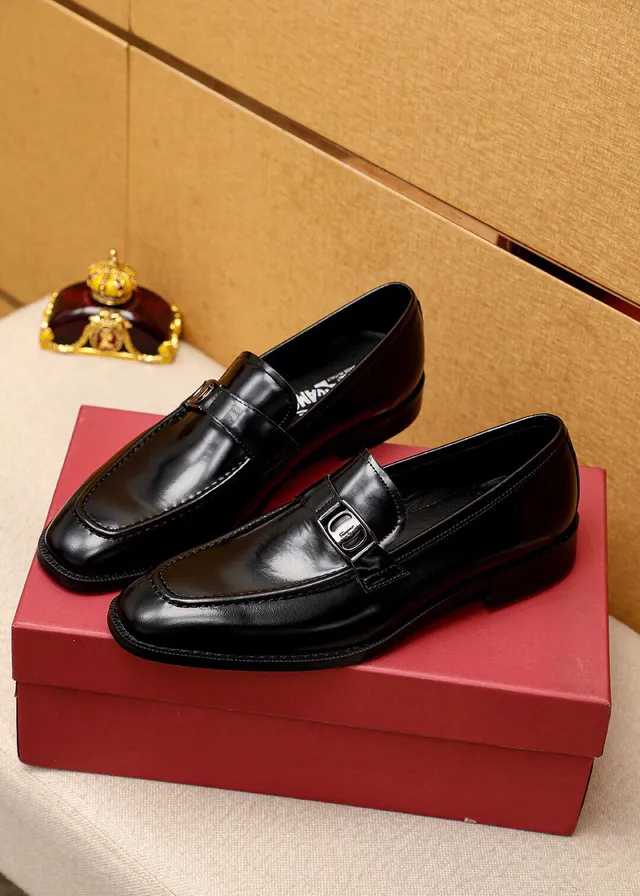 Salvatore Ferragamo Gancini Loafer Black Polished Leather Loafers 7