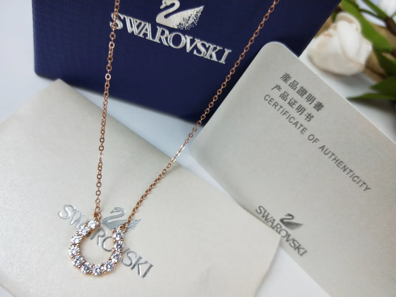 Collier pendentif cristal halo or rose Swarovski 5