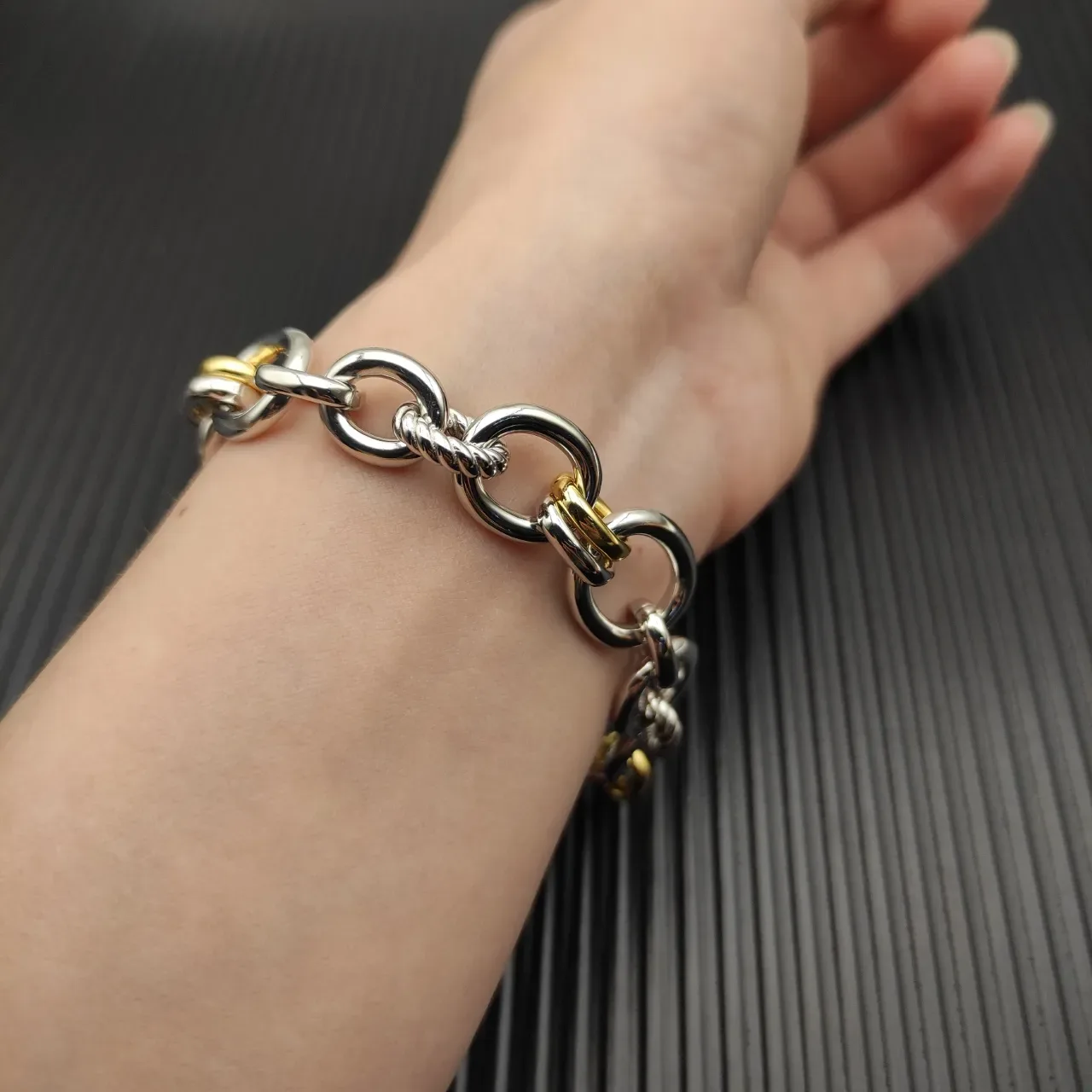 Tiffany & Co. HardWear Bracelet Chaîne Torsadée Métal Mixta 8