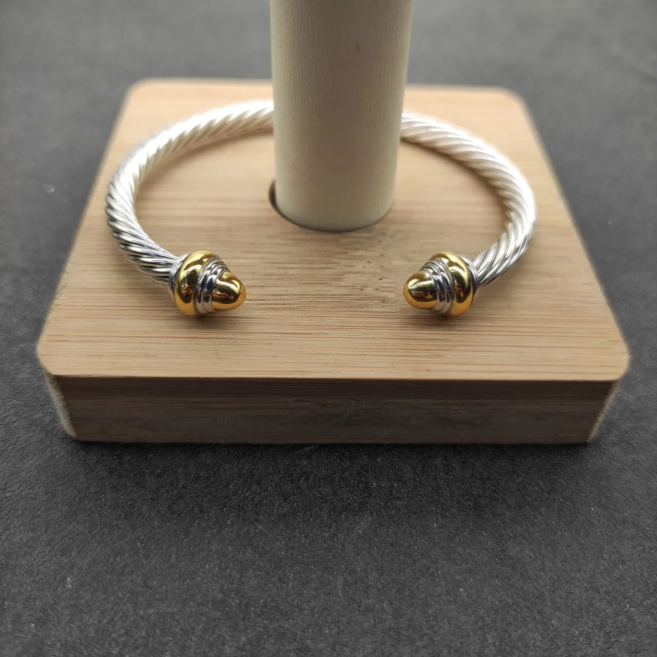 Tiffany & Co. HardWear Câble Tordu Bicolore Bracelet 6