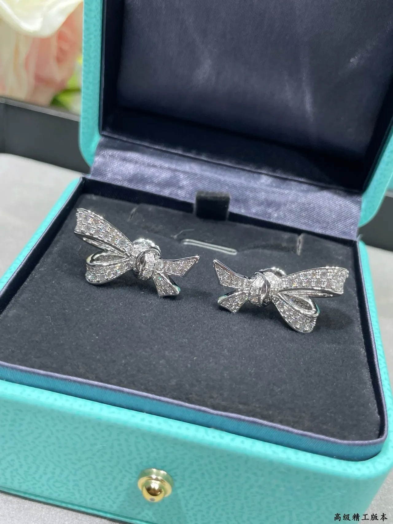 Tiffany & Co. Return to Tiffany Bow Pavé-Diamond Earrings 7