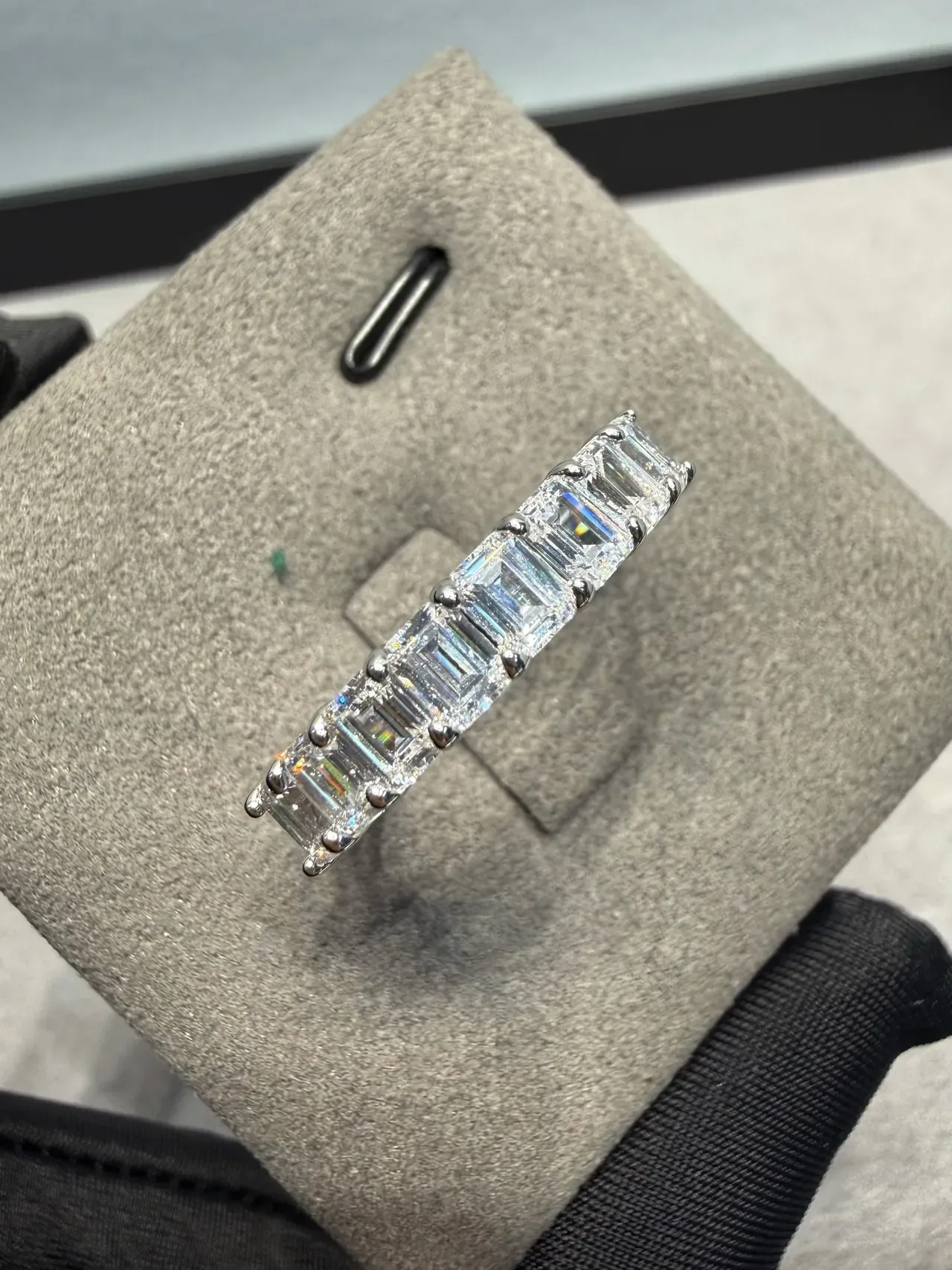 Tiffany & Co. Silver Navy Emerald-Cut Diamonds Shared-Prong Setting Ring 3