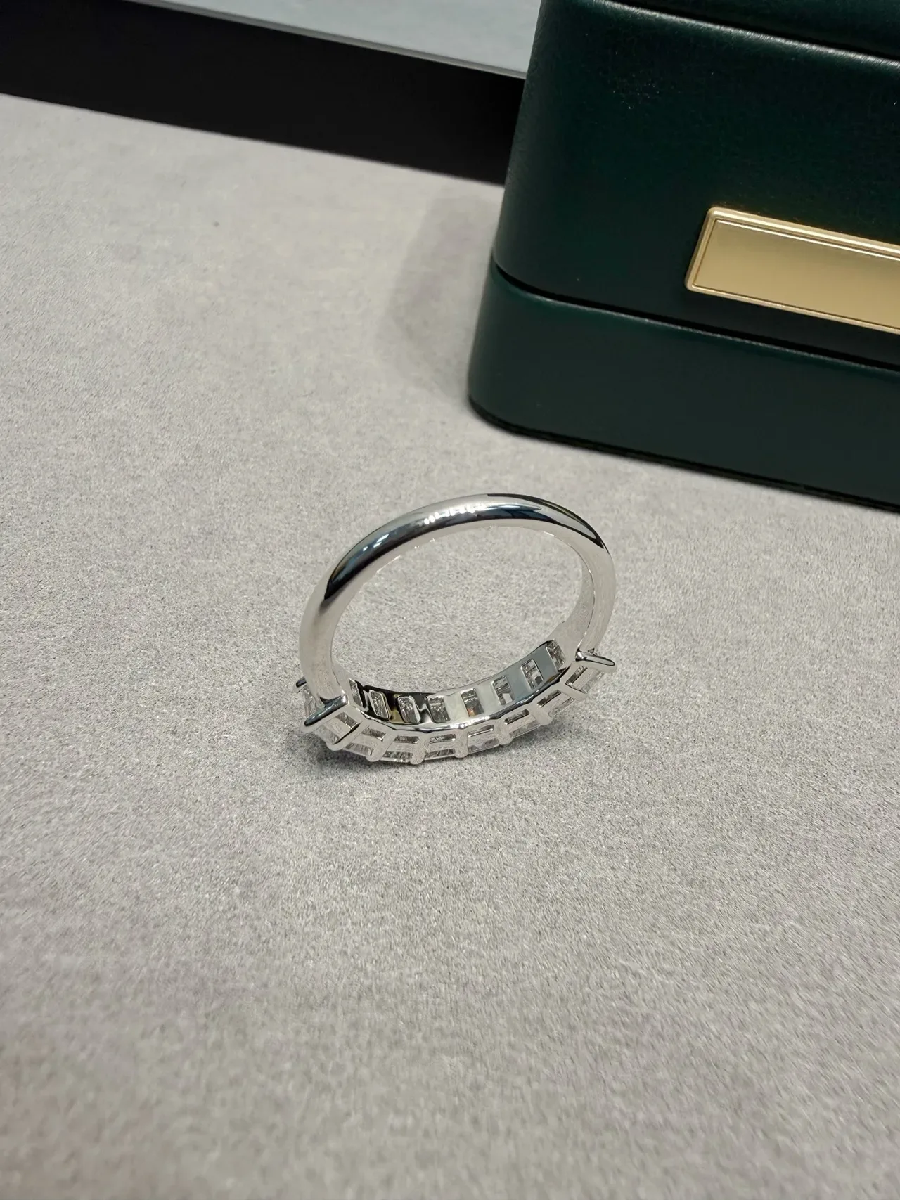 Tiffany & Co. Silver Navy Emerald-Cut Diamonds Shared-Prong Setting Ring 4