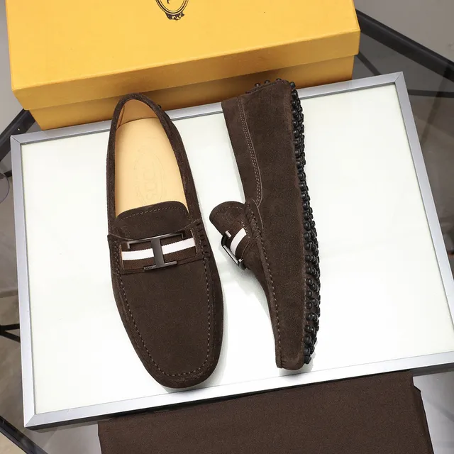 Tod's Gommino Loafer Marron Blanc Daim Supérieur T-Bar Boucle Métal Loafer 9