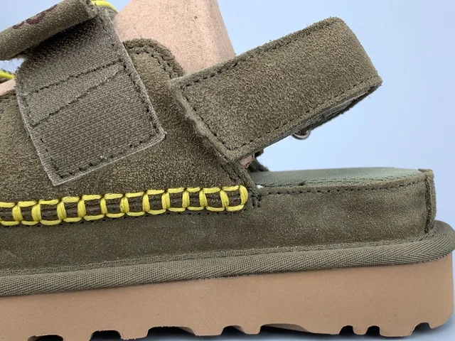 UGG Vert Armée Beige Olive Daim Broderie Florale Straps Sandales Casual 7