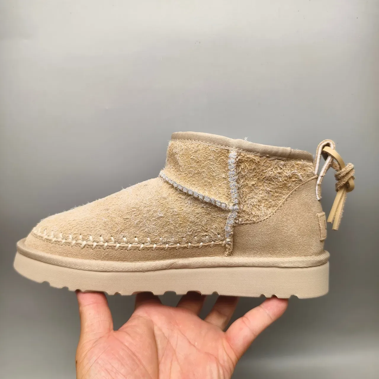 UGG Beige White Shearling-Lined Suede Upper Snow Boots 7