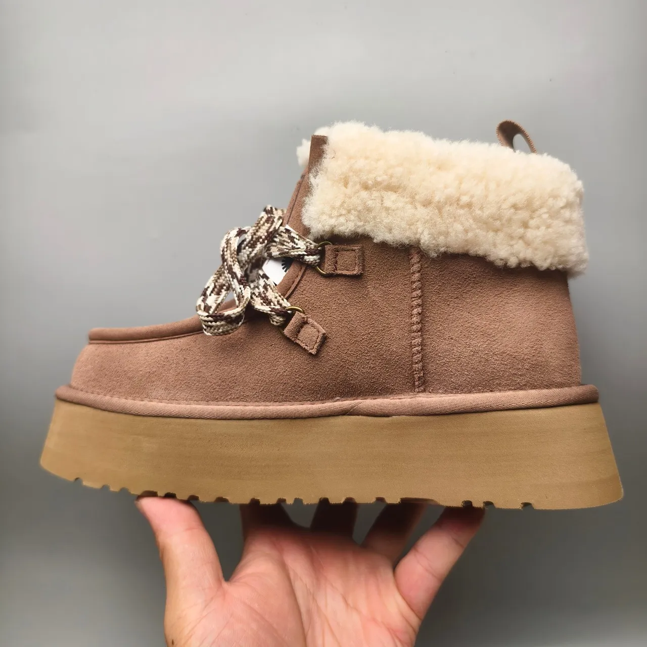 UGG Brown Beige Platform Sole Braided Laces Snow Boots 7