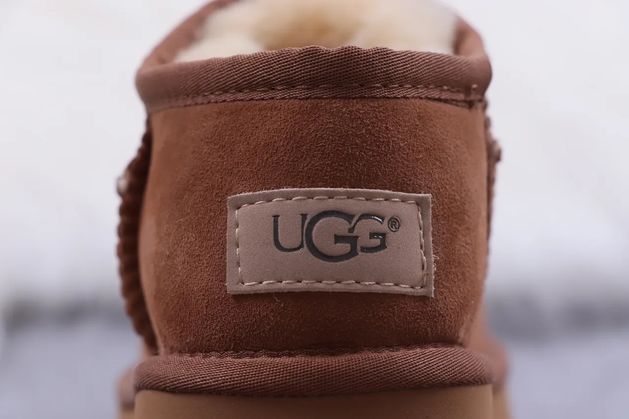 UGG Brown Beige Suede Upper Shearling-Lined Snow Boots 3