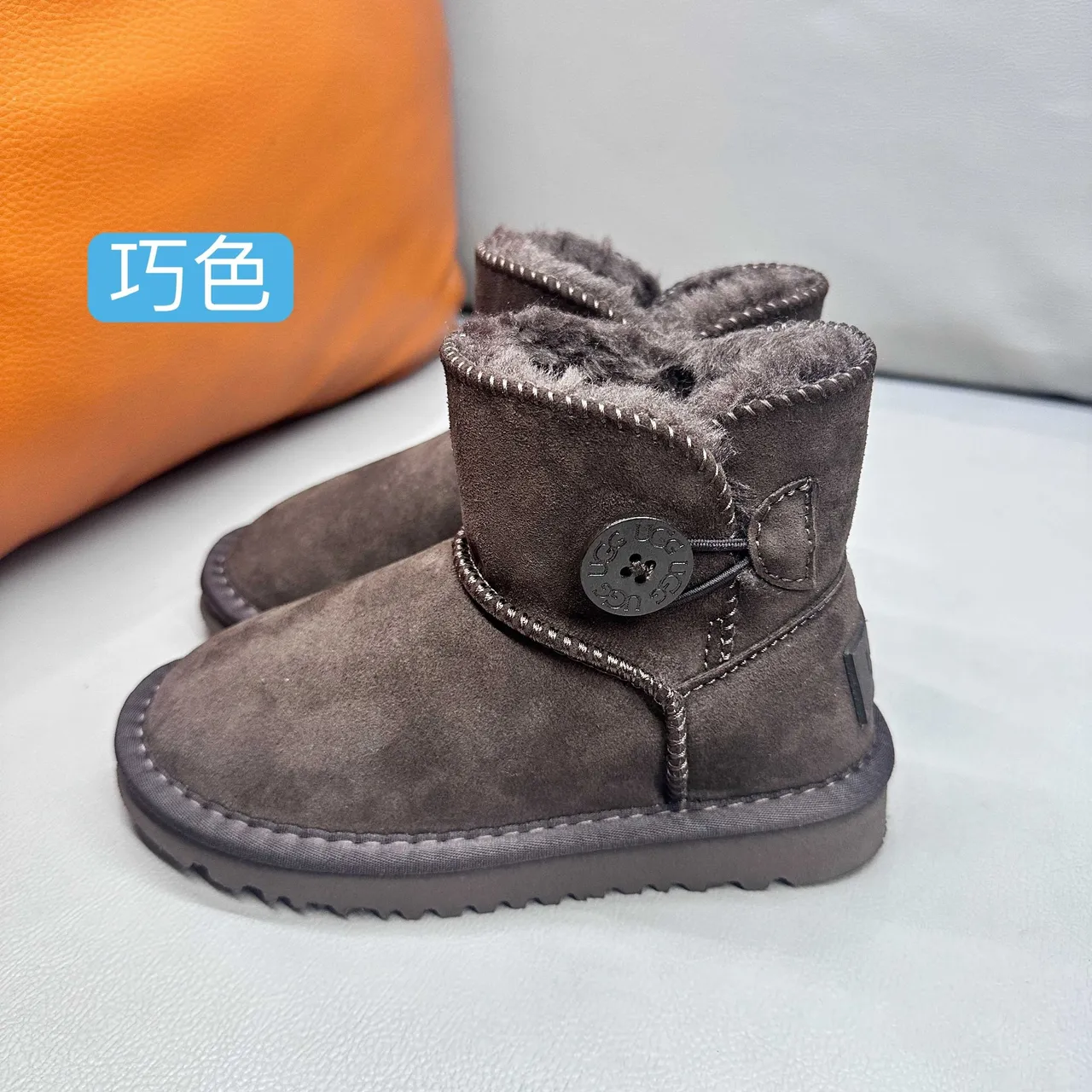 UGG Classic Mini Chestnut Snow Boots 6