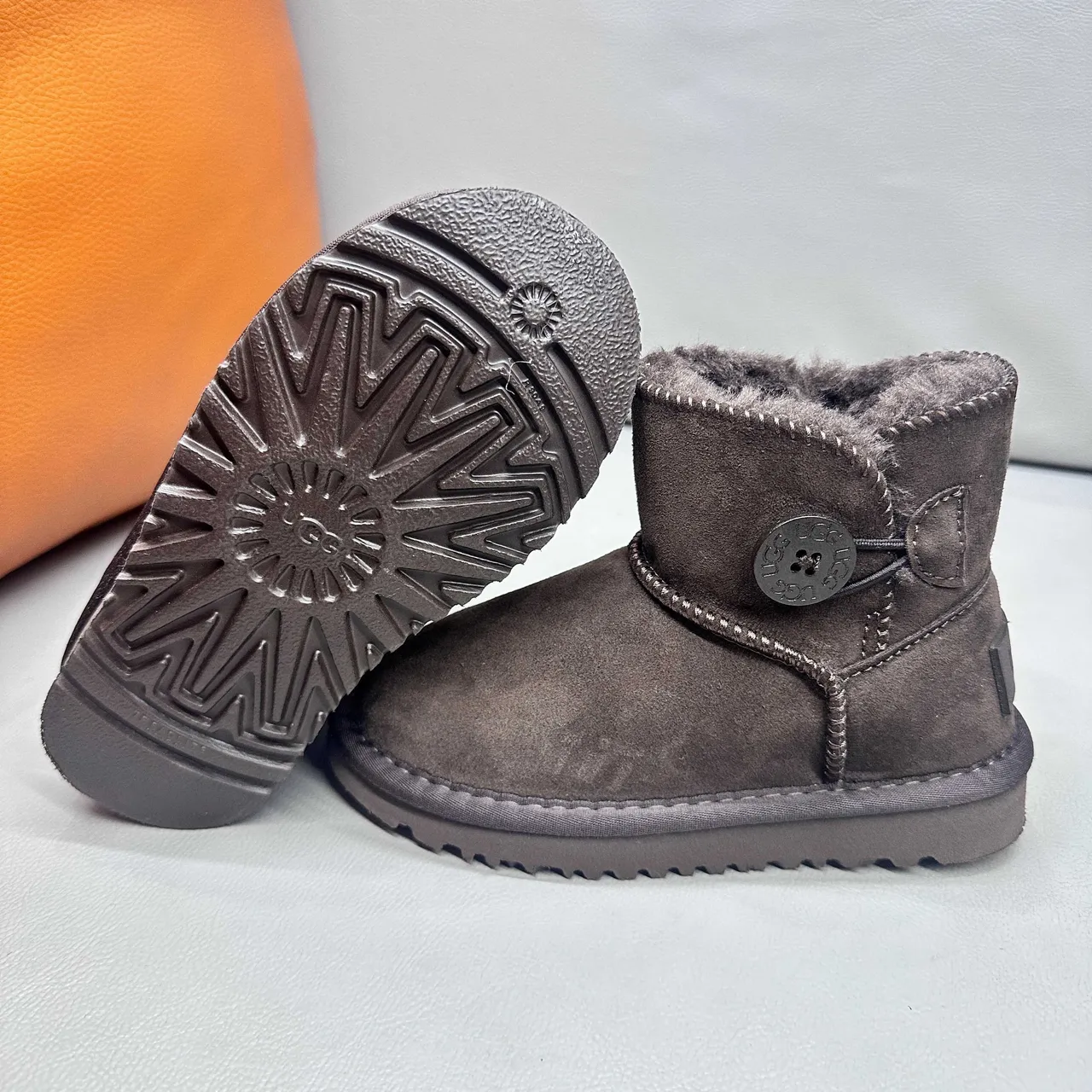 UGG Classic Mini Chestnut Snow Boots 11