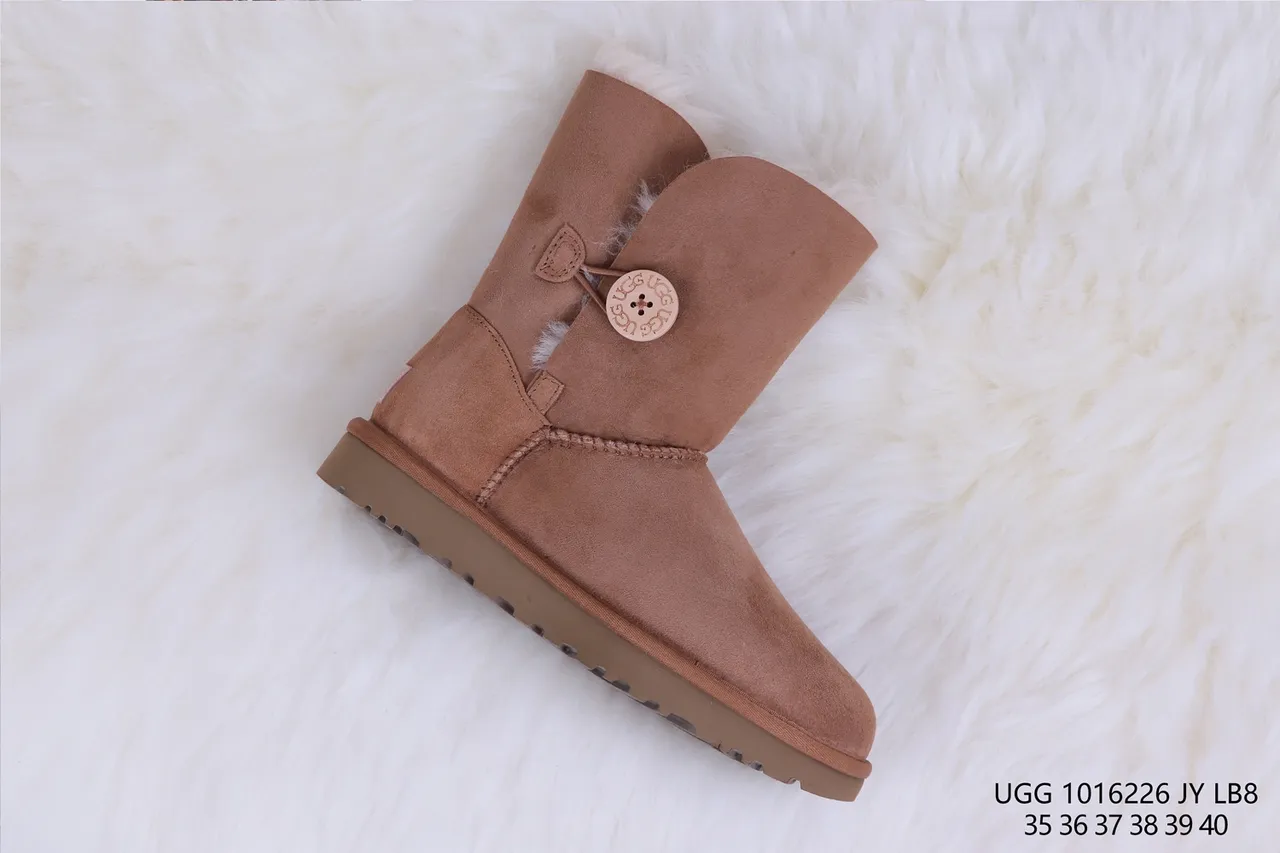 UGG Classic Short Chestnut Suede Shearling-Lined Snow Boots 6