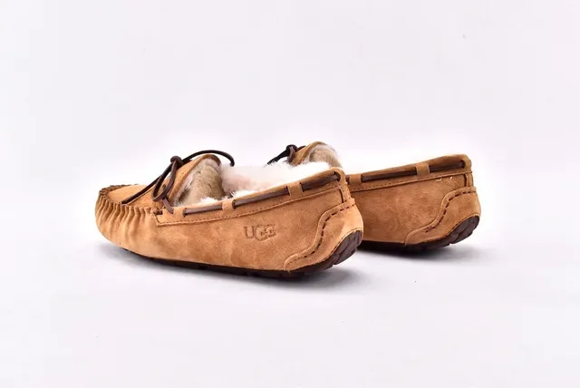 UGG Dakota Tan Suede Shearling-Lined Moccasin Loafers 13