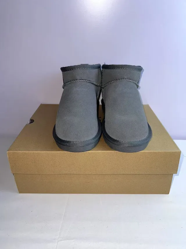 UGG Gray Black Suede Upper Shearling-Lined Collar Snow Boots 5