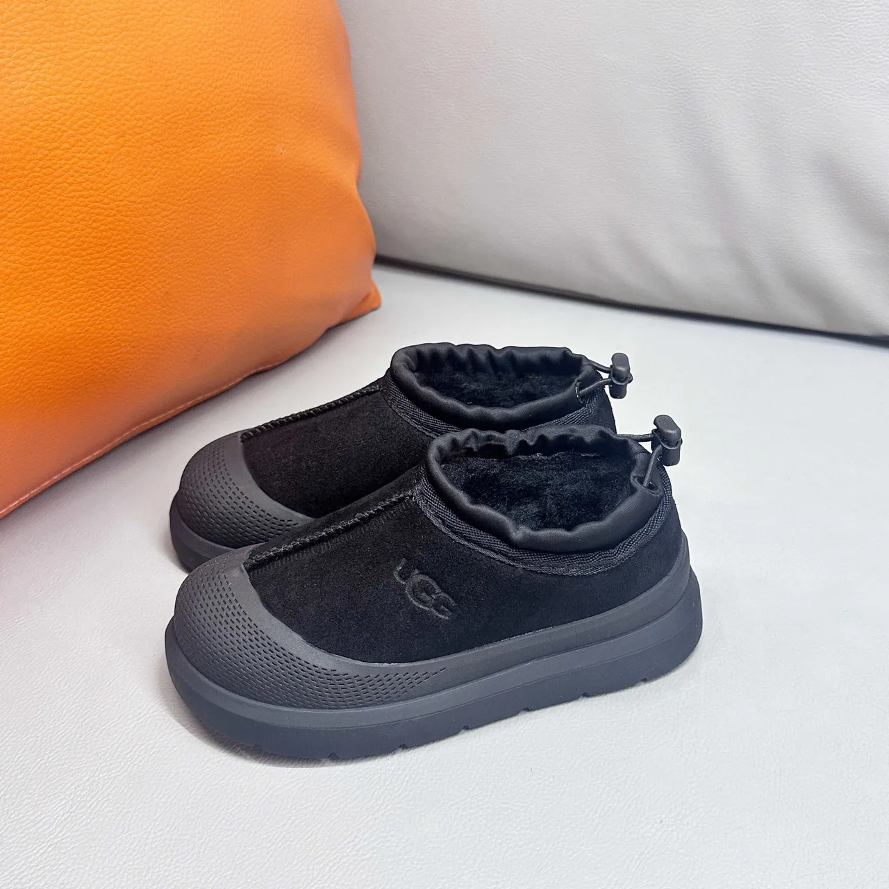 UGG Tasman Black Slip-On Platform Snow Boots 18