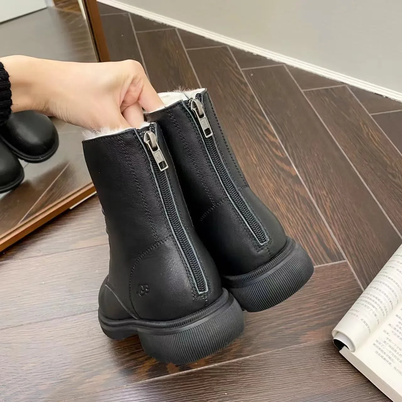 UGG Tasman Black White Lace-Up Shearling-Lined Ankle Boots 8