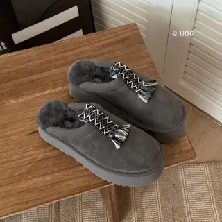 UGG Tasman رمادي أسود جلد مدبوغ علوي مبطن بصوف