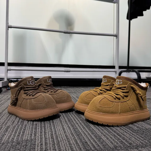 UGG Tasman-Style Tan Suede Shearling-Lined Snow Boots 3
