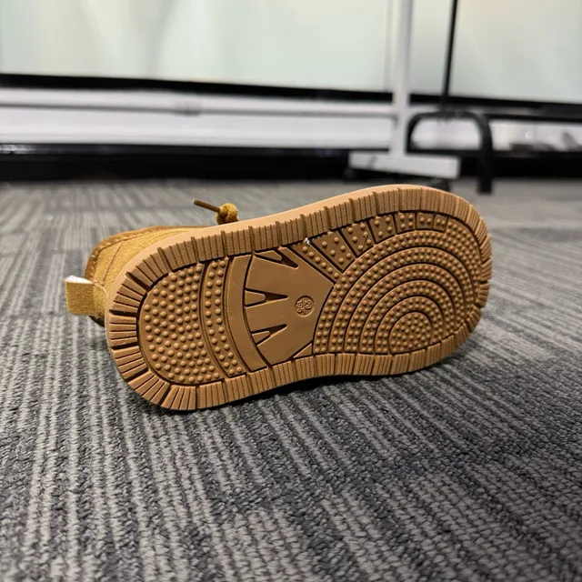 UGG Tasman-Style Tan Suede Shearling-Lined Snow Boots 12